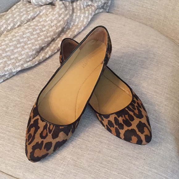 nine west leopard flats